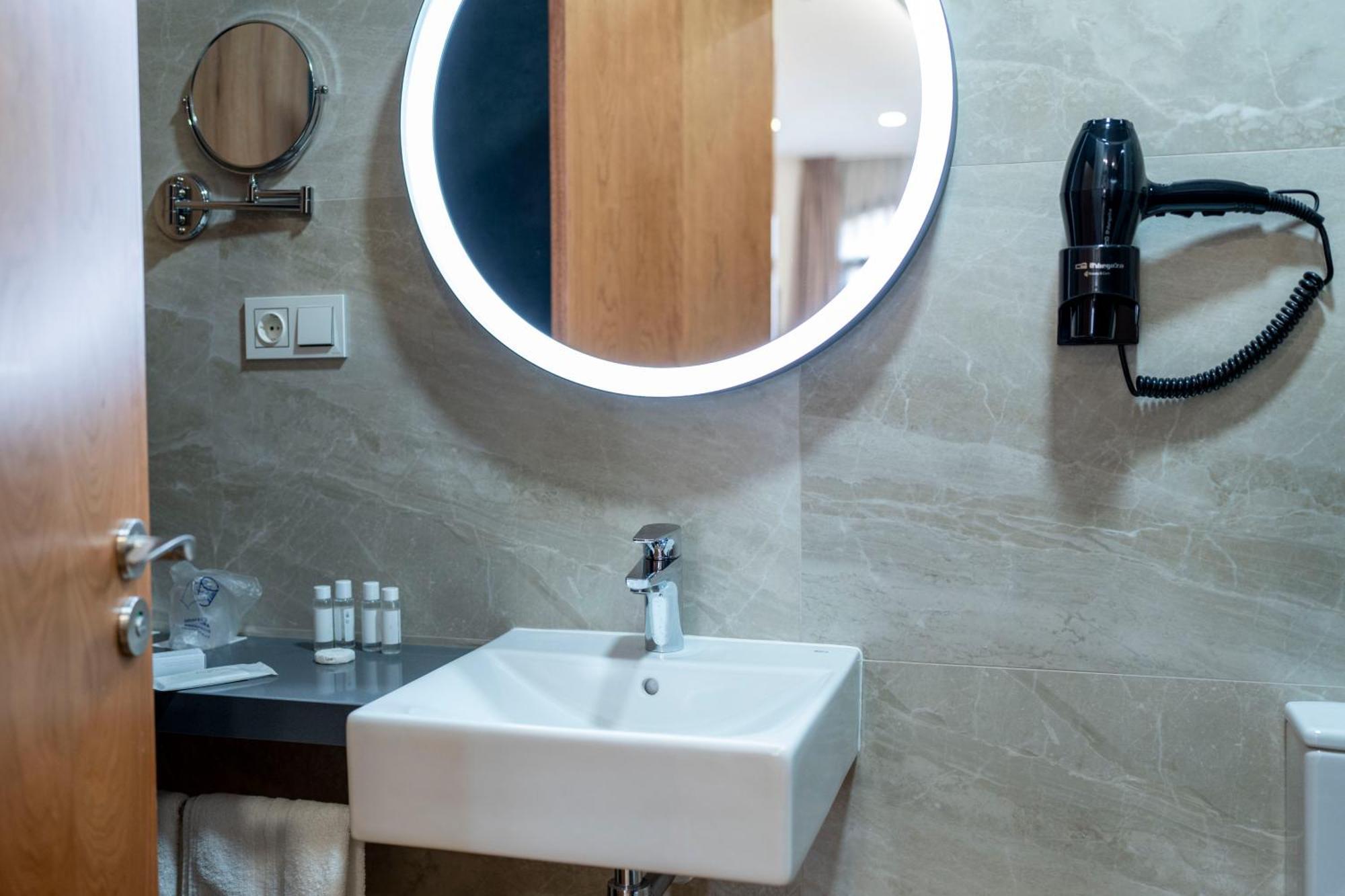 Torreluz Suites アルメリア エクステリア 写真
